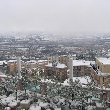 Hotel Grande Abruzzo 3*