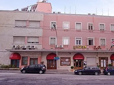 Grande Abruzzo Hotel 3*