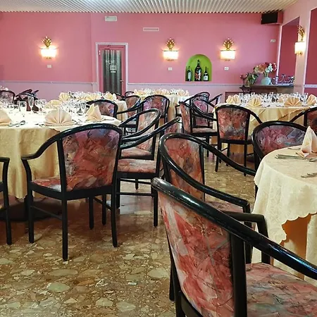 Hotel Grande Abruzzo 3*
